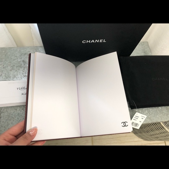 SOLD Chanel Lamb Skin Quilted Notebook - Picture 13 of 15